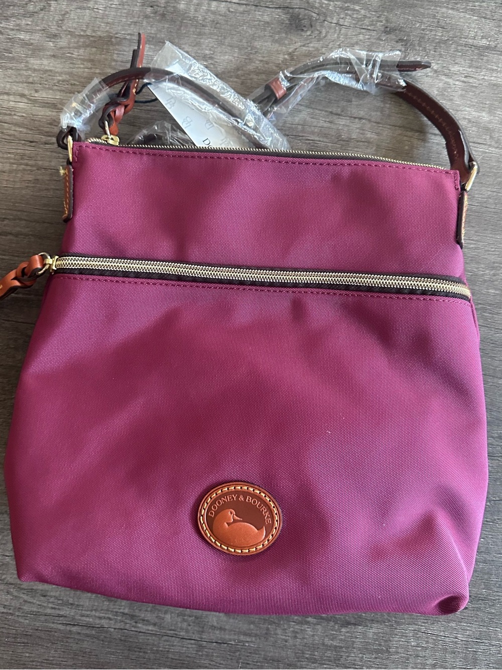 Dooney & Bourke Cranberry Nylon Crossbody NWT Vintage Duck Logo